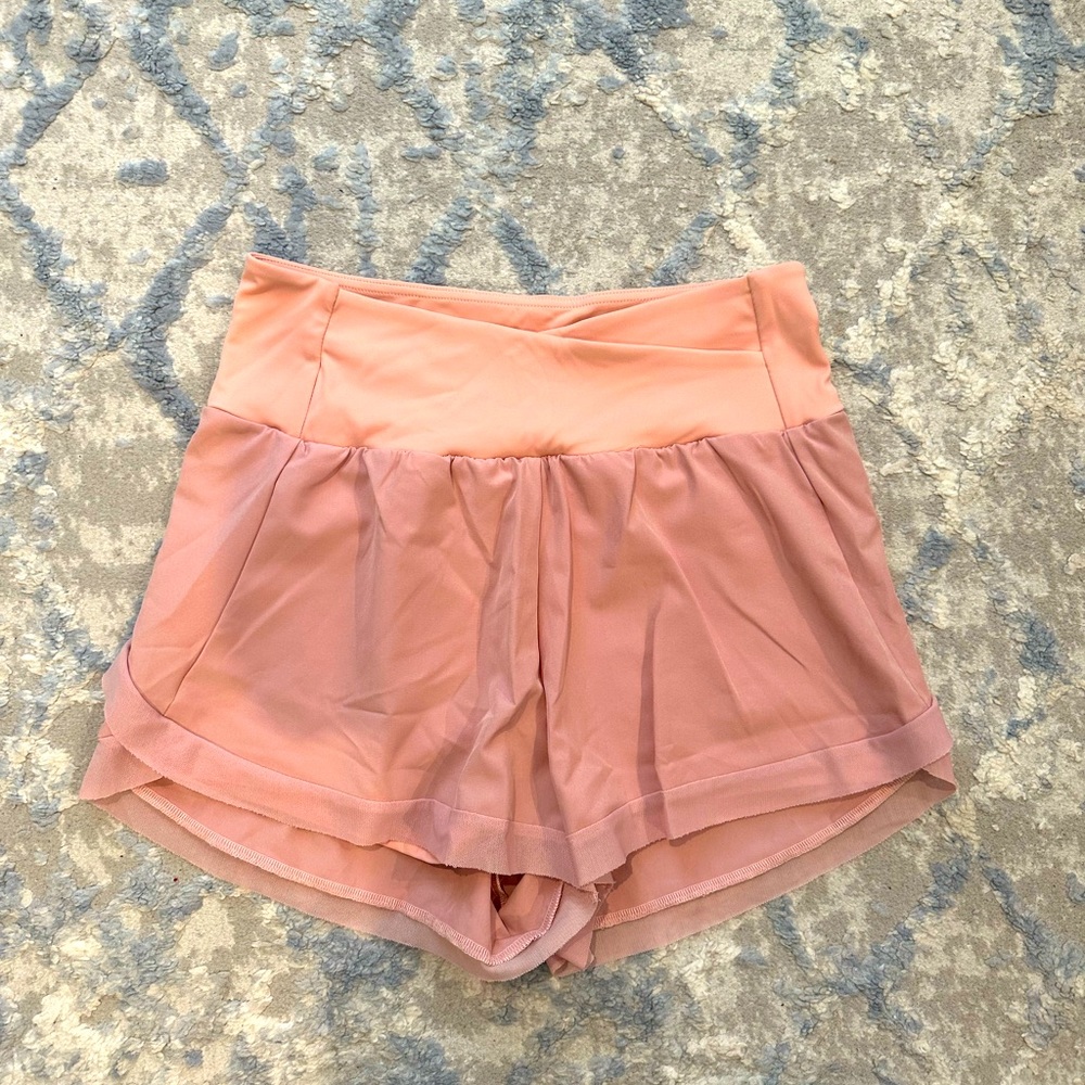 HALARA Flowy shorts with under bike short